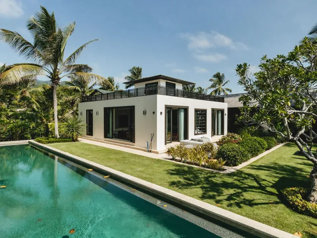 Well-maintained Bali villa with clean pool and trimmed garden